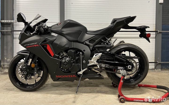 Honda CBR 1000 RR/RA Fireblade