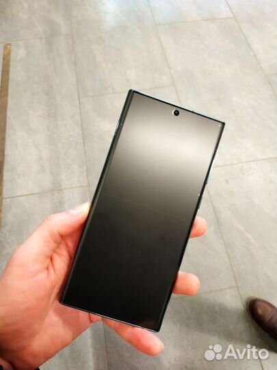 Samsung Galaxy S22 Ultra, 12/512 ГБ