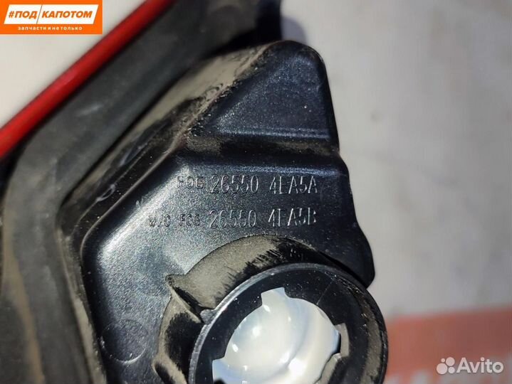 Фонарь крышки багажника правый Nissan Qashqai 2