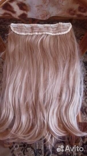 Волосы для наращивания на заколках светлые