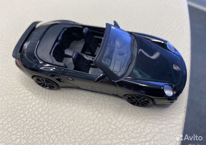 Модель автомобиля Porshe 911