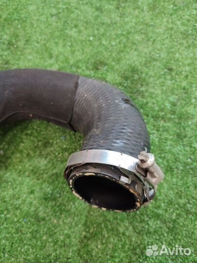 Патрубок интеркулера правый Audi Q5 FYB 2.0 dnta