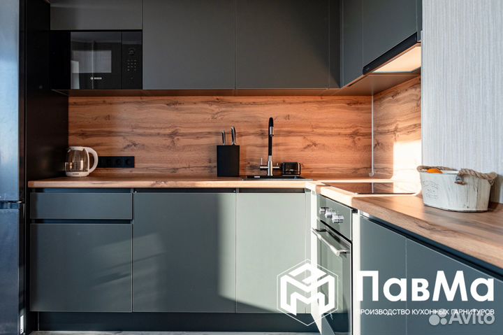 Кухонные гарнитуры в потолок 400*125