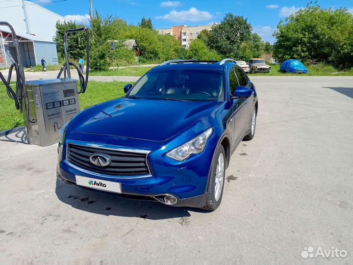 Infiniti FX37 3.7 AT, 2012, 215 000 км