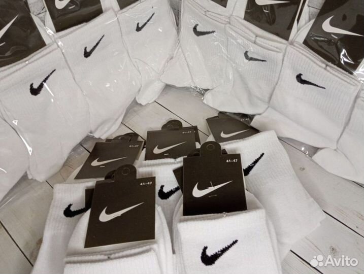 Высокие носки nike белые