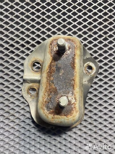 Кронштейн усилителя заднего бампера Lifan Solano