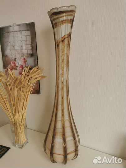 Ваза с трещиной