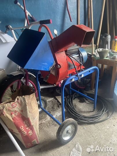 Продам щепорез измельчитель веток