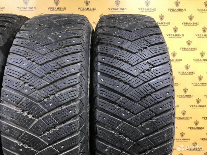 Goodyear UltraGrip Ice Arctic SUV 225/65 R17 102
