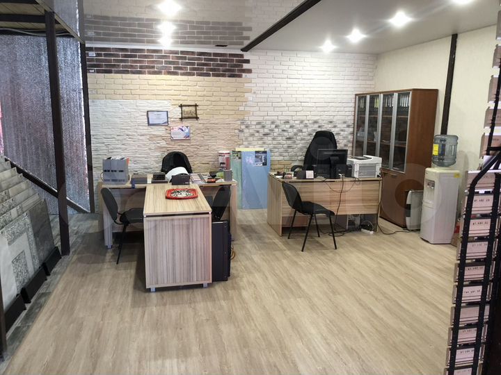 Торговая площадь, 35 м²