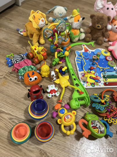 Развивающие игрушки пакетом для детей от 0-2 лет