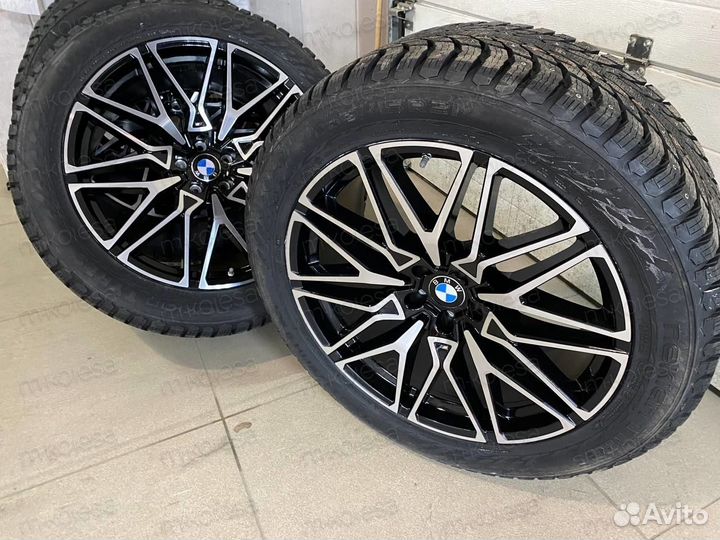 R21 Nokian Tyres Hakkapeliitta 9 SUV 285/45, PCD 5x112 DIA 66.6