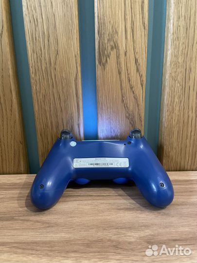 Геймпад DualShock PS4