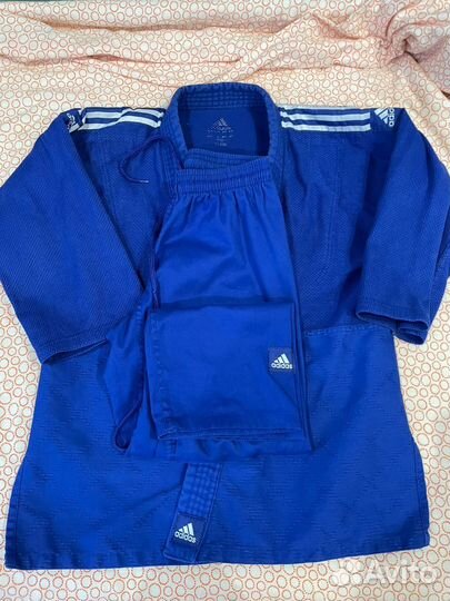 Кимоно для дзюдо adidas 150