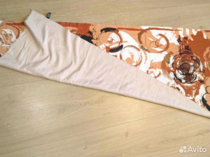 Палантин Chanel. Италия