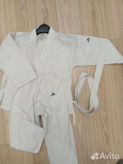 Кимоно adidas для каратэ 130