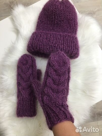 Коплект шапка и варежки на зиму