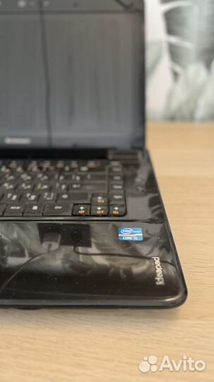 Lenovo ideapad y560p