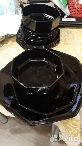 Комплект чёрной посуды