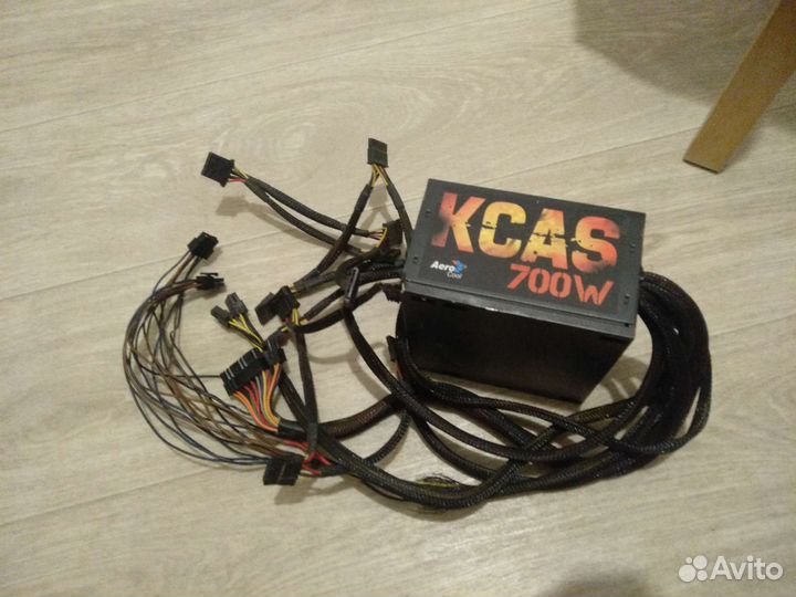 Блоки питания для компьютера разные