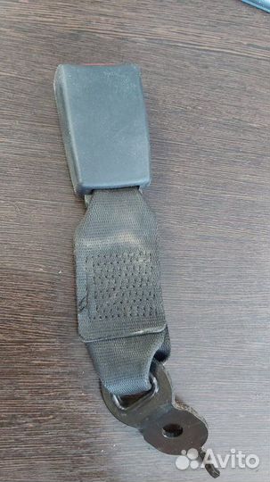 Замок ремня безопасности задний Bmw 528I F10