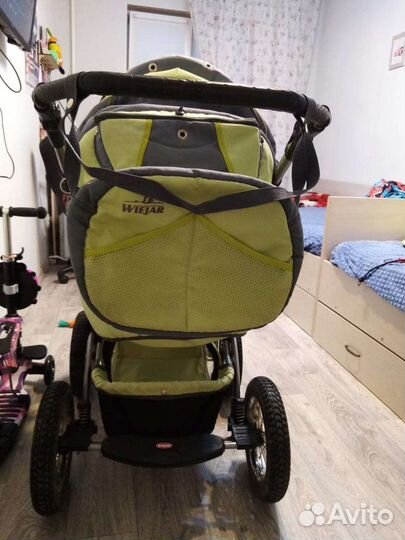 Коляска с амортизаторами