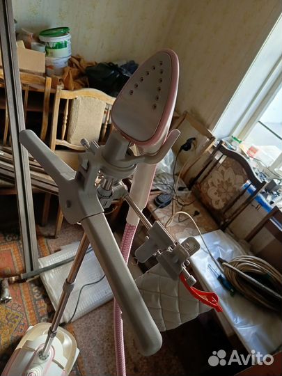 Отпариватель для одежды вертикальный