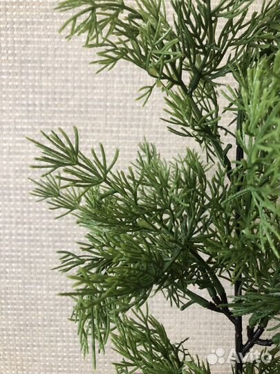Искусственная зелень туя 35 см