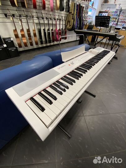 Artesia Performer White Цифровое фортепиано. 88 кл