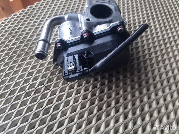 Mercedes OM642 Клапан EGR