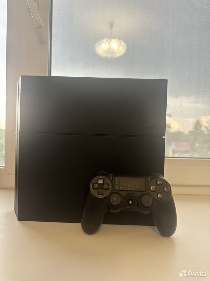 Sony PS4 fat