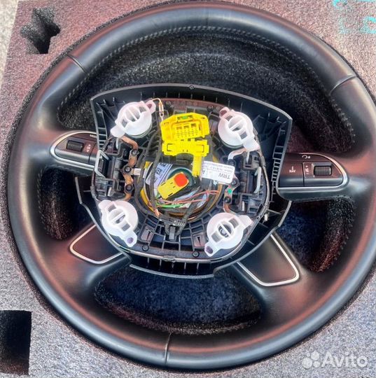 Рулевое колесо audi