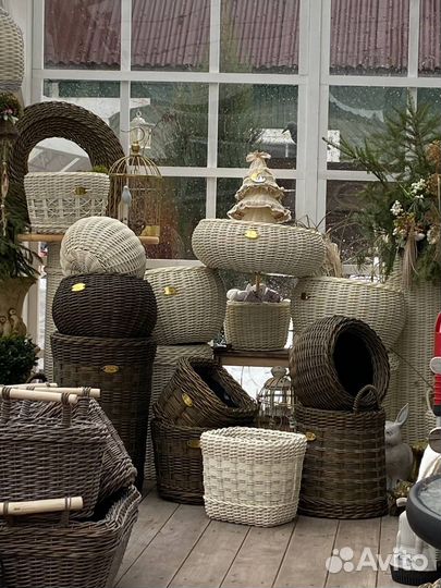 Кашпо из ротанга