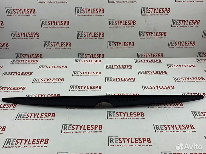 Спойлер Под стекло Lexus GX470 Черный