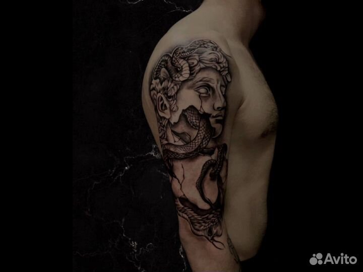 Тату мастер. Перекрытие татуировки. Мужское тату