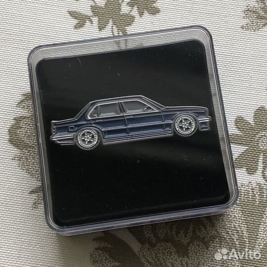 BMW 3 series (e30) stance значок лимитка 100 шт