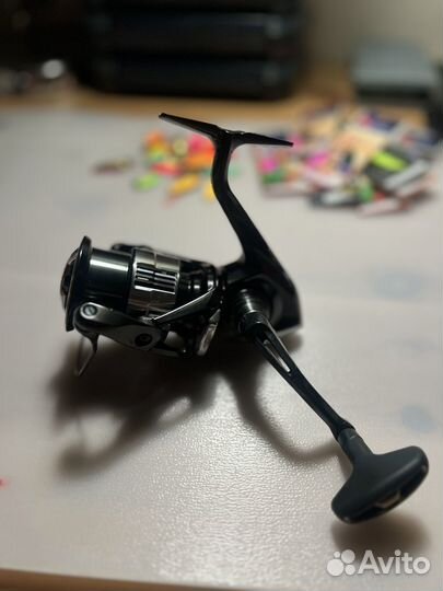 Катушка shimano 23 vanquish 3000 mgh