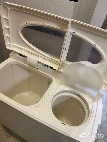 Стиральная машина с вертикальной загрузкой