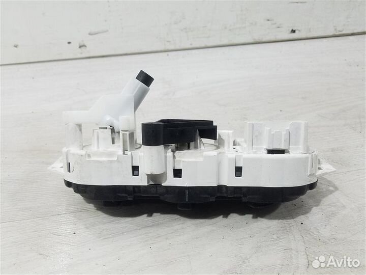 Блок управления отопителем Ford Focus 2 (08-11)