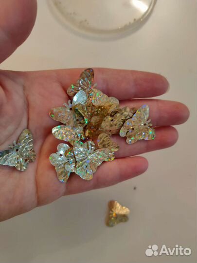 Пайетки для рукоделия бабочки 17мм