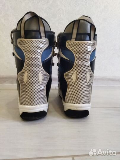 Сноубордические ботинки женские 38