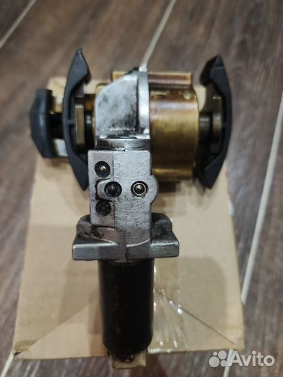 Натяжитель цепи audi A6,C5