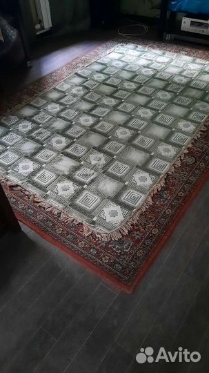 Палас для дивана и двух кресел