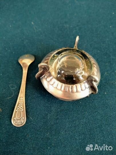 Мельхиоровая солонка с ложечкой