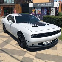 Dodge Challenger 3.6 AT, 2018, 106 000 км, с пробегом, цена 3 100 000 руб.