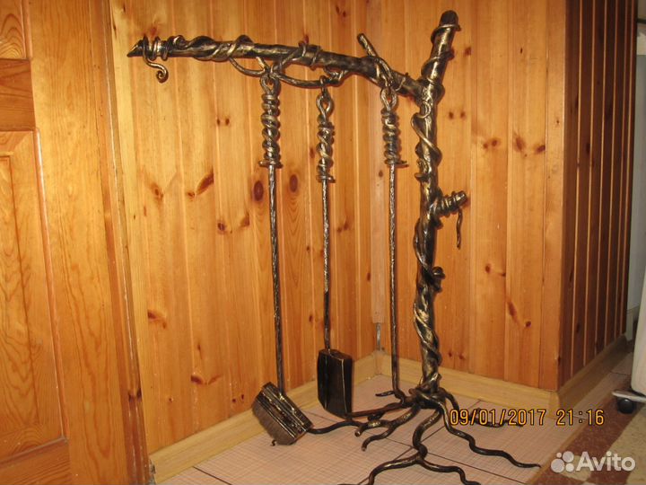 Художественная ковка каминный набор