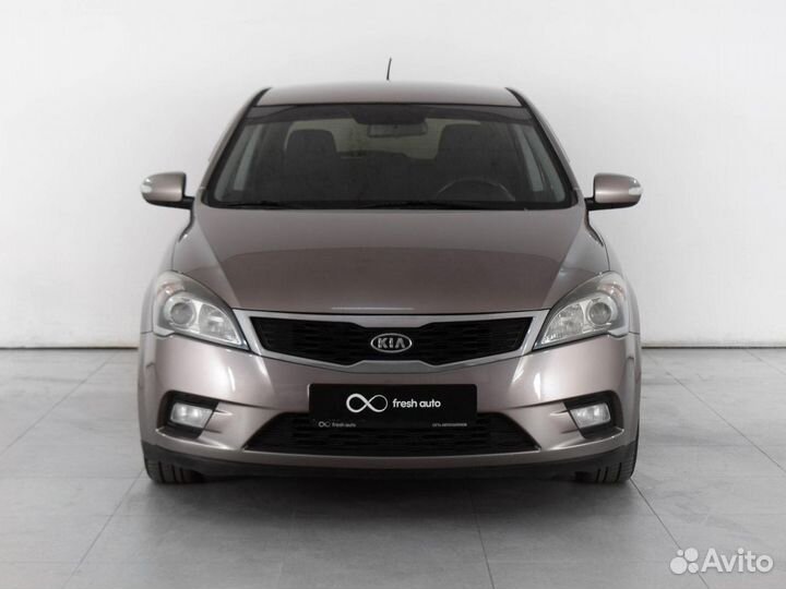 Kia Ceed 1.6 AT, 2011, 175 245 км