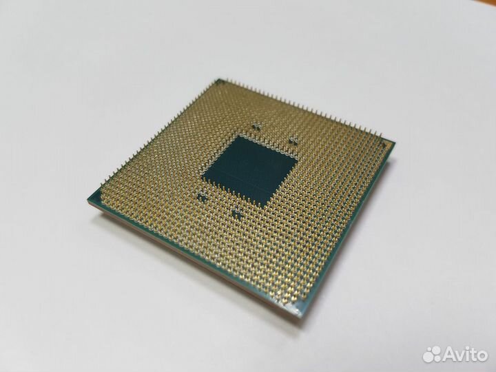 Процессор AMD Ryzen 7 5800X 3.8 GHz Раб в 1 канале