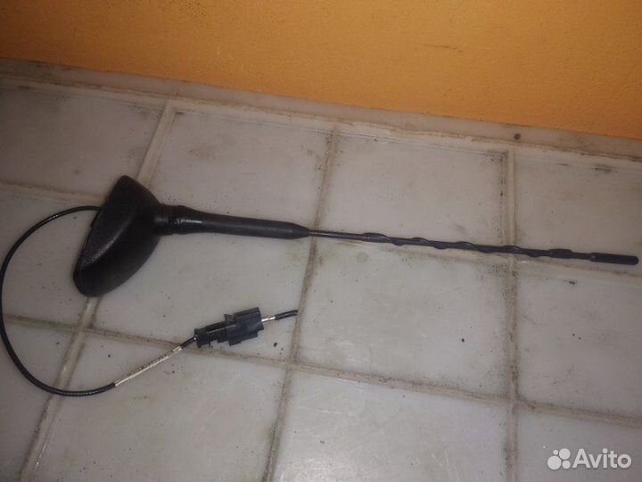 Антенна Opel Astra P10 A17DTJ 2011