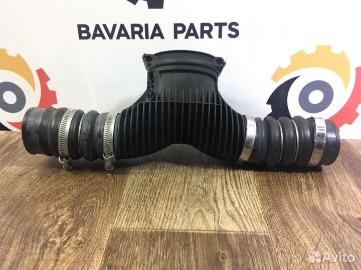 Патрубок воздушного фильтра Porsche Cayenne 957